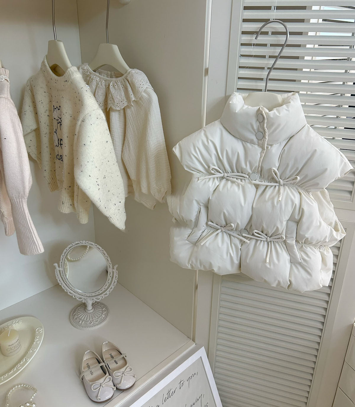 Sweet Little Girl's Vest Autumn Winter New Fashionable Children's Padded Vest Winter Baby Warm Sleeveless Jacket