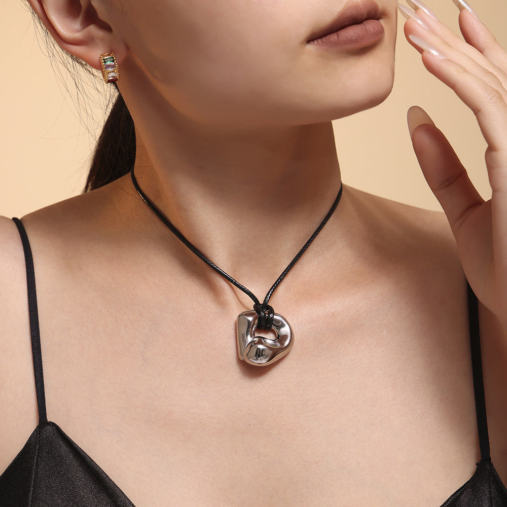 Mili Jewelry New Adjustable Leather Cord Necklace for Women Heavy Craft Curved Design Titanium Steel PVD Plating18k Genuine Gold In Stock