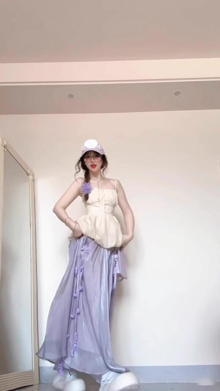 Pure Desire Sweet Spicy Girl Set for Women Summer Flower Bud Strap Top Outfit Purple Stunning Half Skirt Fashion Two-Piece Set