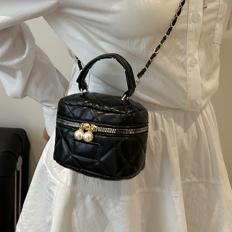 Women's Spring Summer Bag2025New Diamond Chain Bag High-End Fashionable Crossbody Bag Versatile Handheld Small Square Bag