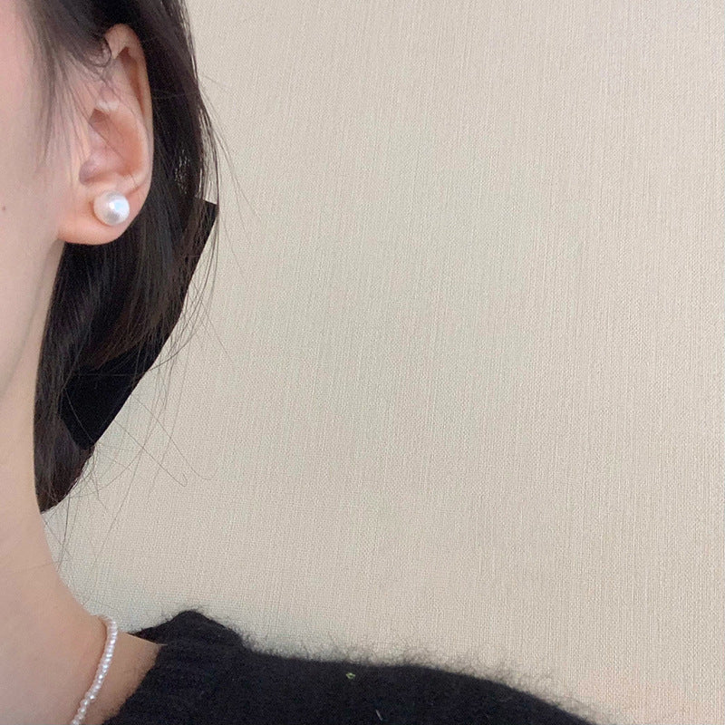 Pearl Earrings with a Sense of Sophistication Real Gold Electroplated Silver Needle French Retro Palace Style Earrings Versatile Ear Jewelry Wholesale