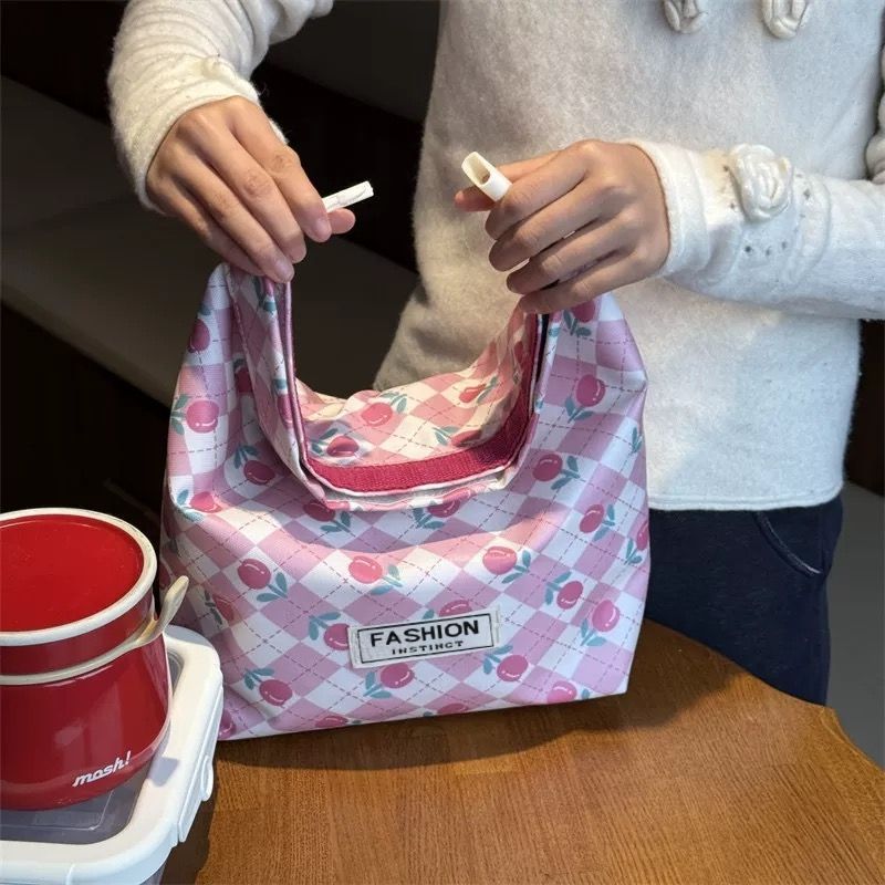 New Cartoon High-Value Aluminum Foil Insulated Student Lunch Bag Versatile Artistic Handheld Waterproof Office Worker Lunch Box
