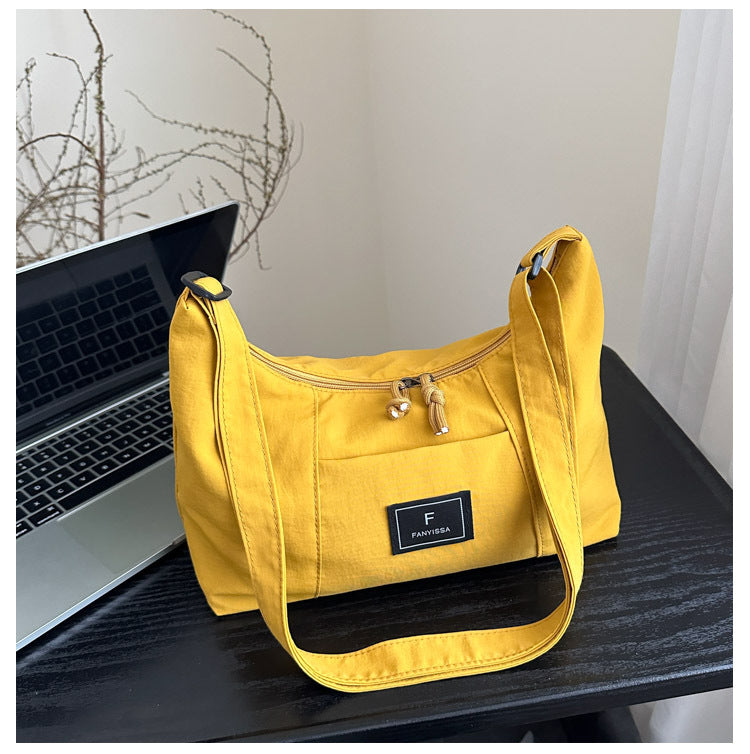 2025New Spring Large Capacity Single Shoulder Crossbody Retro Simple Ruiying Commuter Women's Bag Fashion Casual Tote Bag