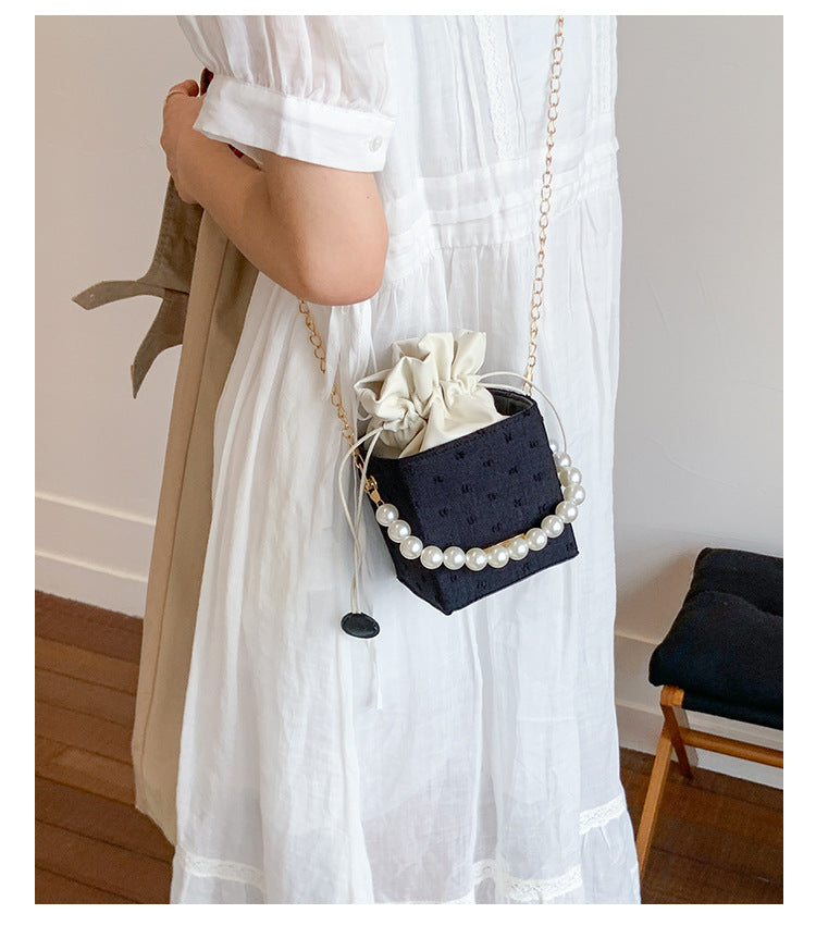 Autumn Small Bag2025New Trendy Fashionable Versatile Pearl Handbag High-Quality Texture Crossbody Bag