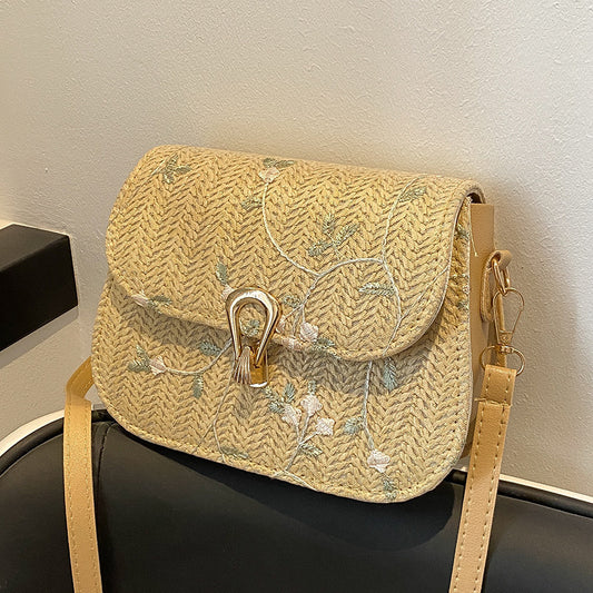 This year's trendy fashion straw woven small bag for women in summer2024New Trendy Versatile Lace Woven Single Shoulder Crossbody Bag for Women