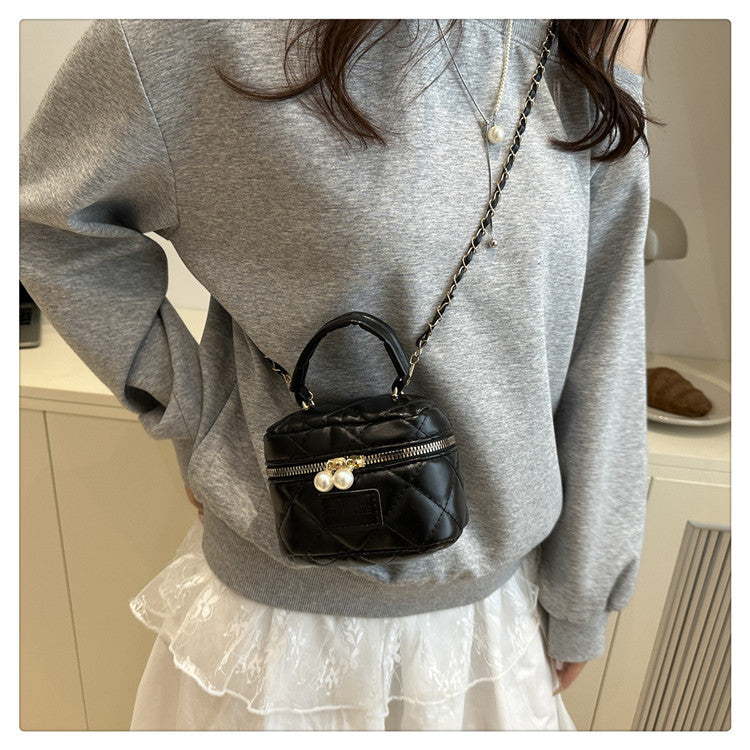 Women's Spring Summer Bag2025New Diamond Chain Bag High-End Fashionable Crossbody Bag Versatile Handheld Small Square Bag