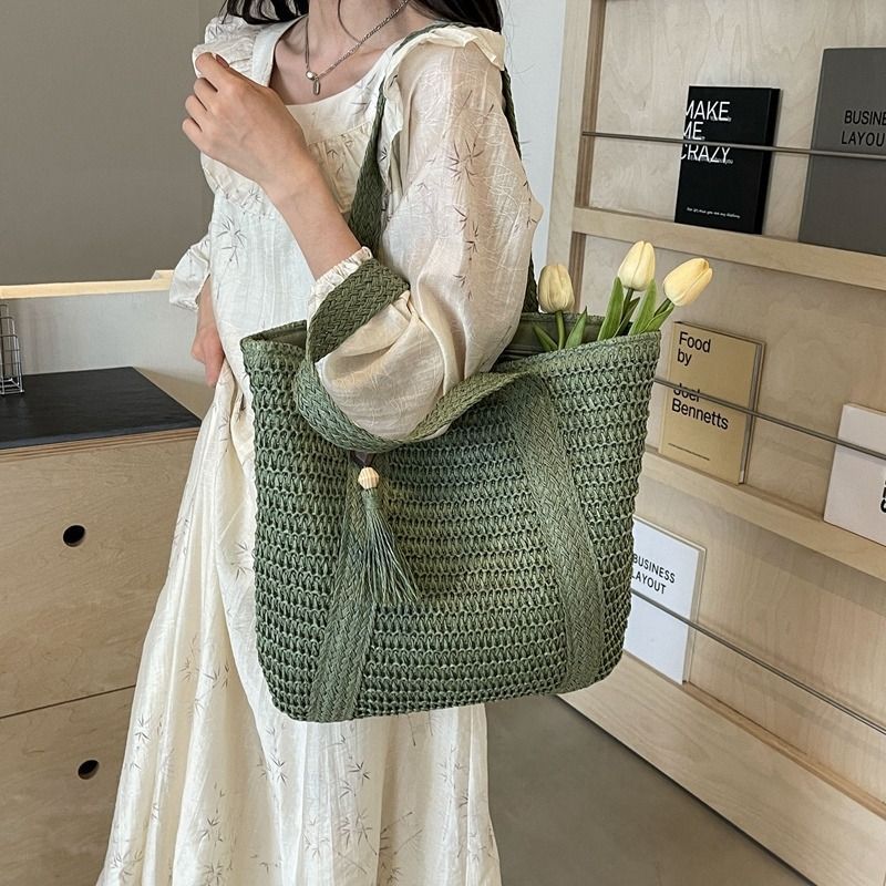 Cross-Border Hot-Selling Women's Bag Simple Large Capacity Lightweight Woven Bucket Beach Bag Trendy Straw New Handheld Shoulder Bag