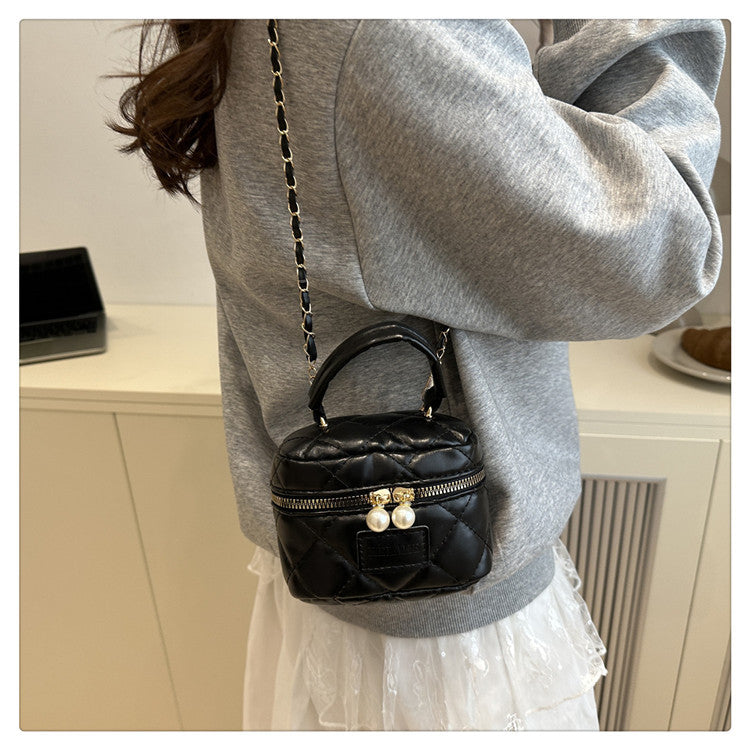 Women's Spring Summer Bag2025New Diamond Chain Bag High-End Fashionable Crossbody Bag Versatile Handheld Small Square Bag
