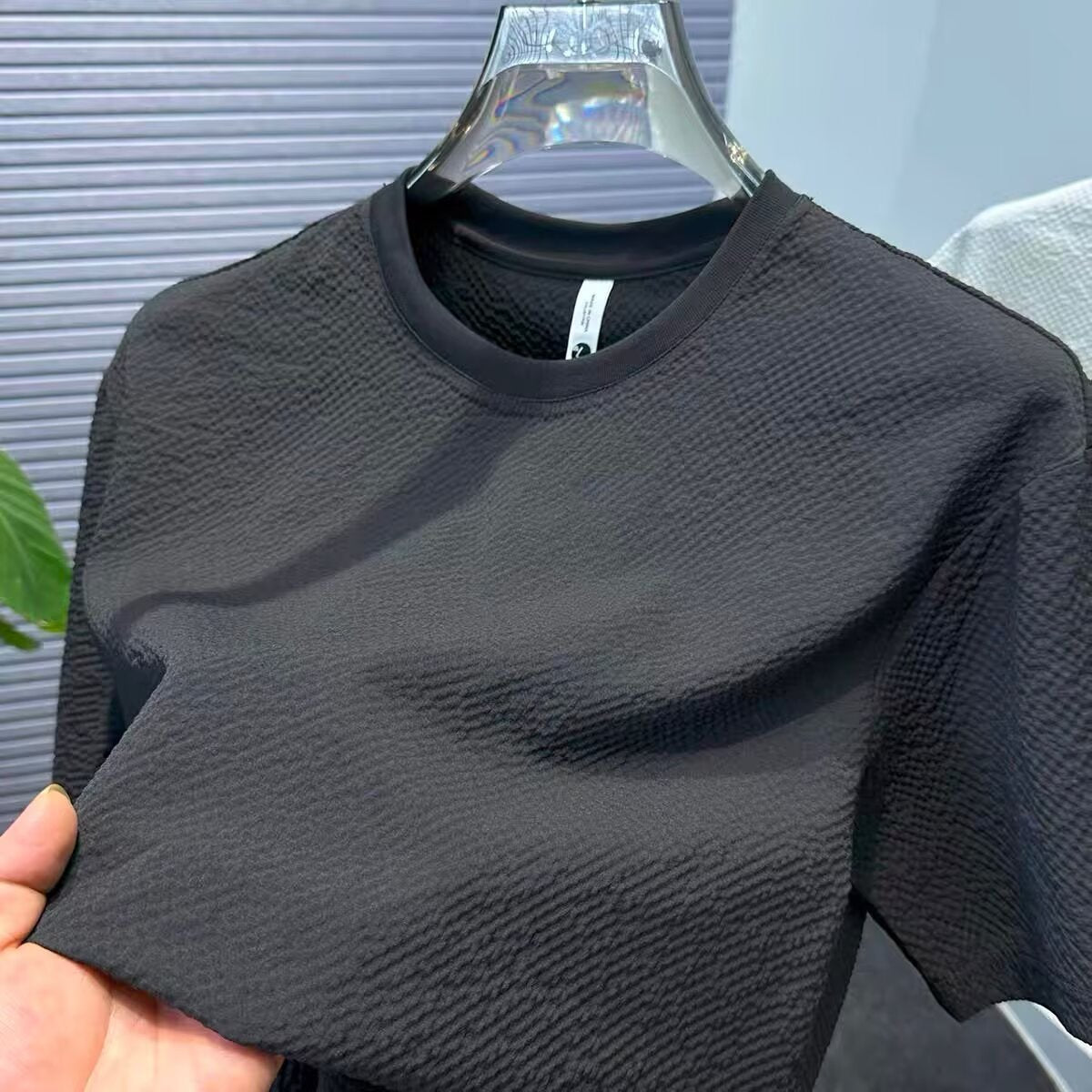 Summer New Bubble Gauze Texture High-end T Loose Round Neck Men's Short Sleeve T-Shirt T Solid Color Short Sleeve Versatile Top