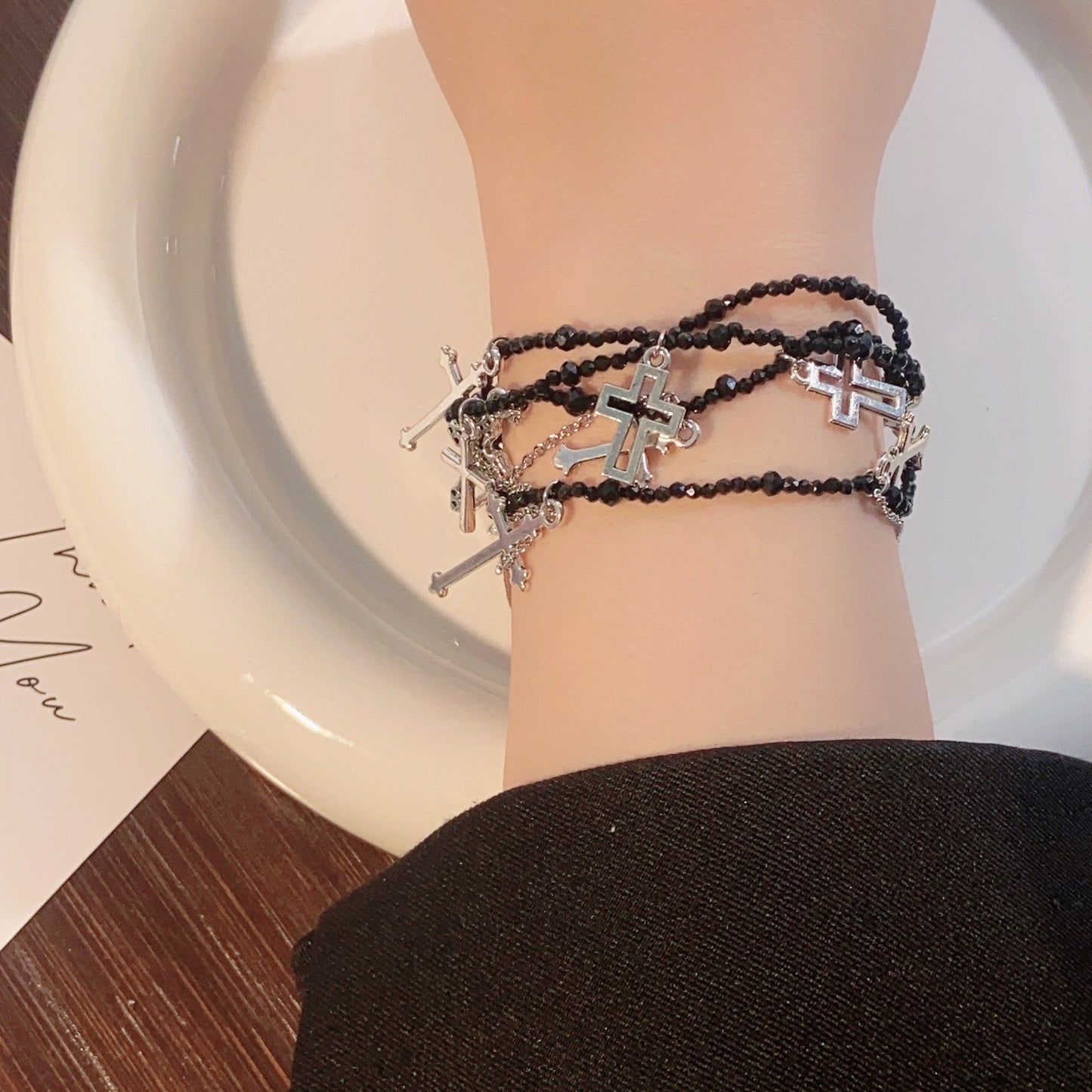 Light Luxury Niche Design Y2K Necklace Bracelet Set Elegant Versatile Sweet Cool Spicy Girl Choker High-end Collarbone Chain