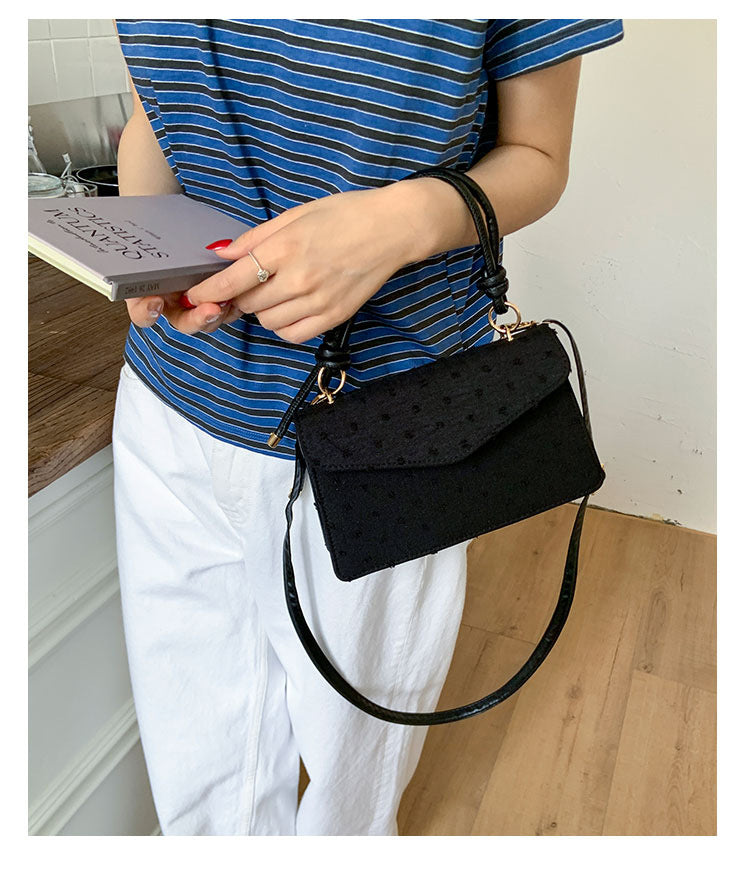 Simple Solid Color Trendy Fashionable Handbag2025Summer New Casual Elegant Single Shoulder Crossbody Small Square Bag for Women