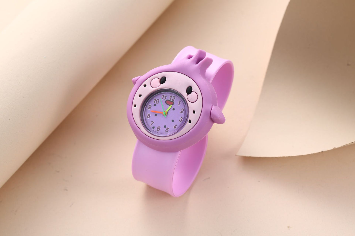 Children's Cute Fashion Snap Watch for Boys and Girls Quartz Watch Childlike Chronograph Large Dial