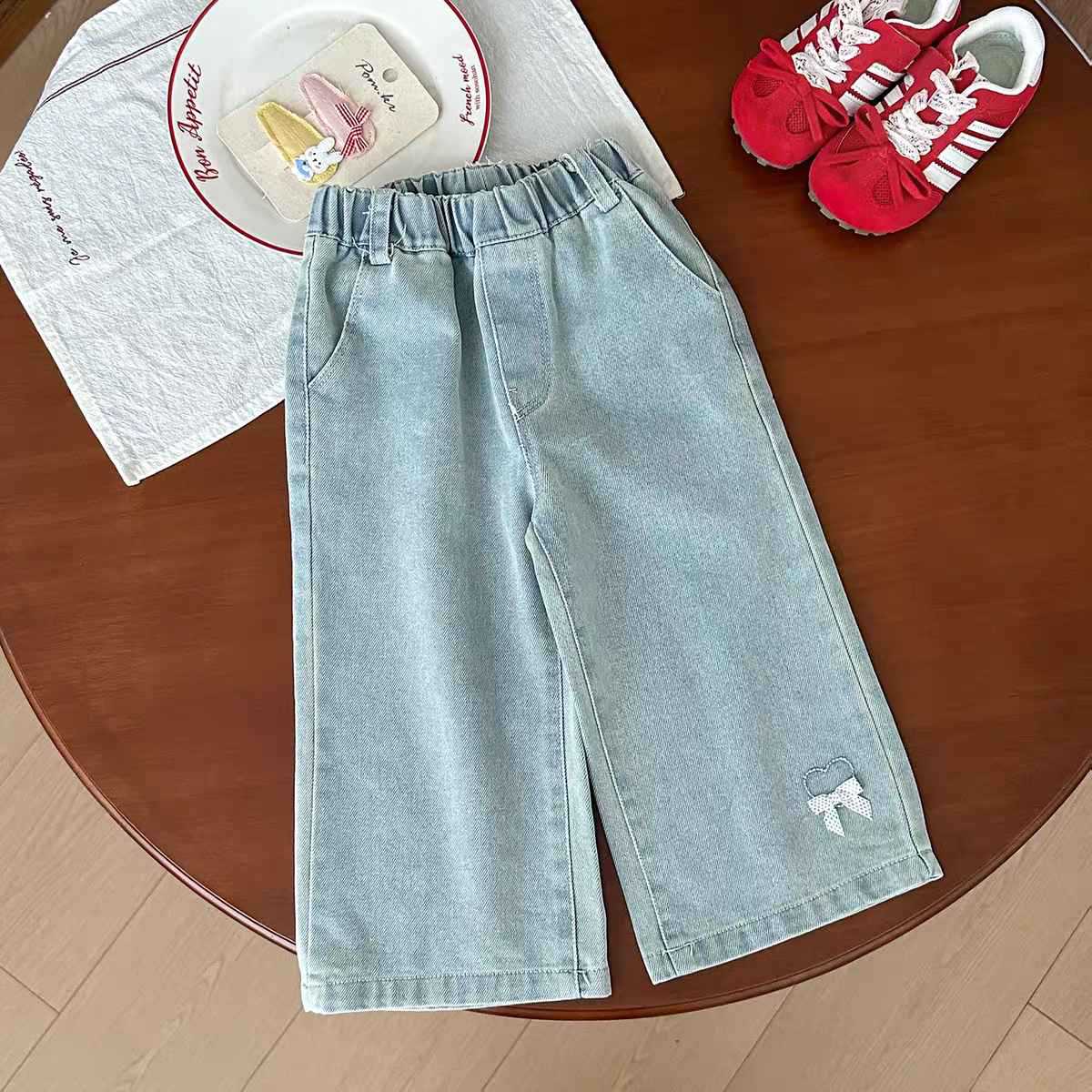 Sweet Little Girl Autumn Set Little Yellow Duck Knitted Vest+Floral Collar Shirt+Denim Wide-Leg Pants Three-Piece Set