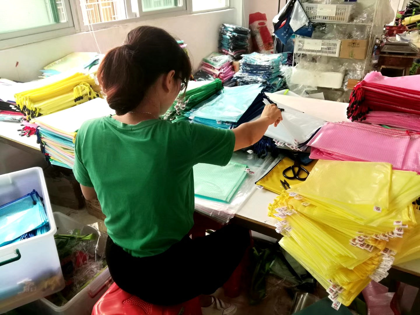 Cross-border Direct Supply Thickened PVC Plastic Zipper File Bag a4Transparent Student Exam Paper Waterproof Grid File Bag