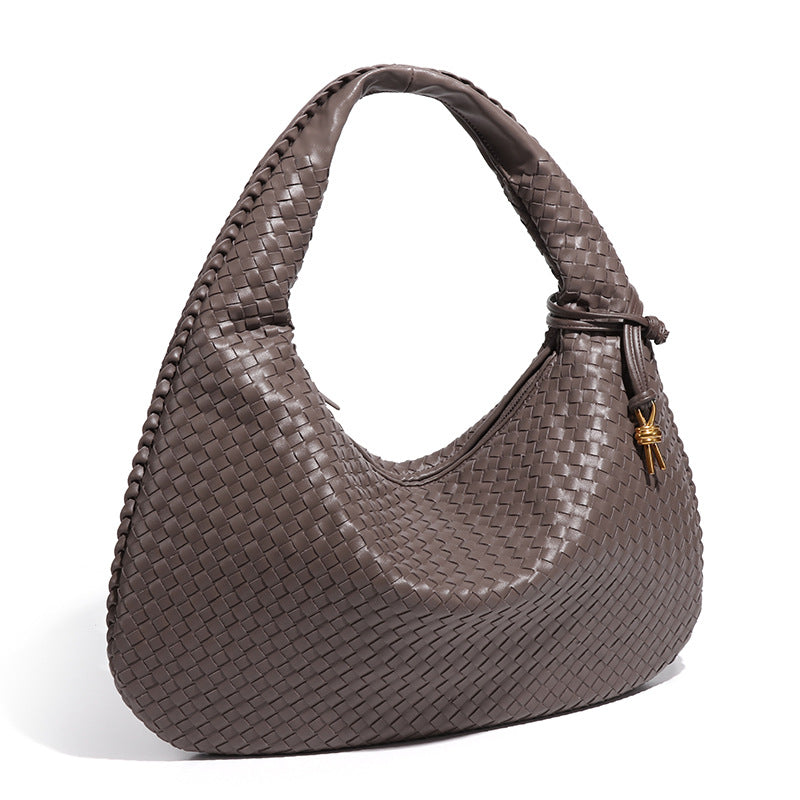 2025New Crescent Moon Women's Bag Fully Handwoven Handheld Dumpling Bag Fashionable Versatile European and American Style Single Shoulder Underarm Bag