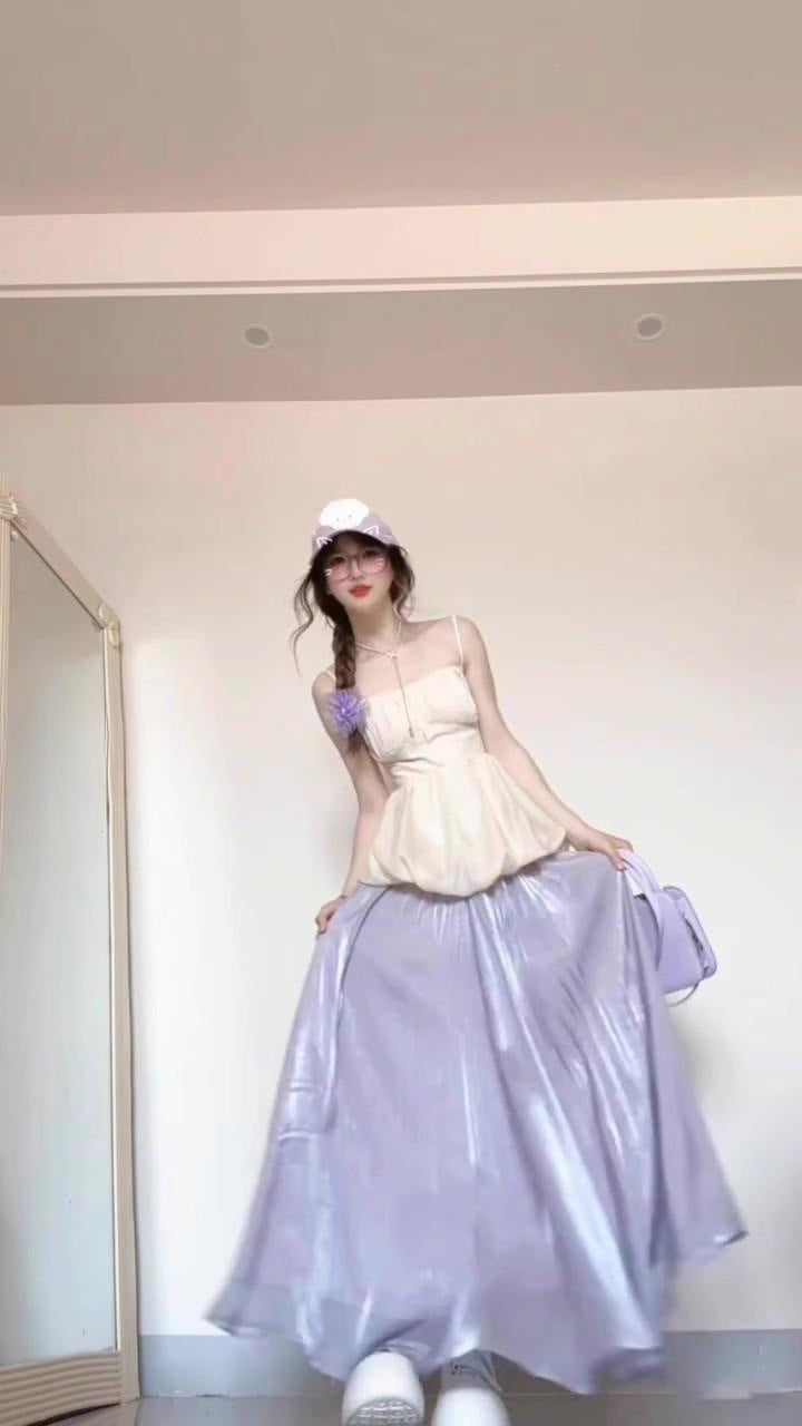 Pure Desire Sweet Spicy Girl Set for Women Summer Flower Bud Strap Top Outfit Purple Stunning Half Skirt Fashion Two-Piece Set