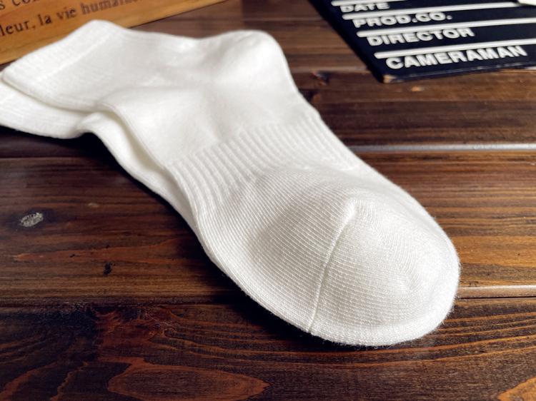 100%Pure Cotton Xinjiang Cotton Socks Men and Women Sports Socks Black and White Solid Color Autumn Winter Four Seasons Student Couple Deodorant Short Socks