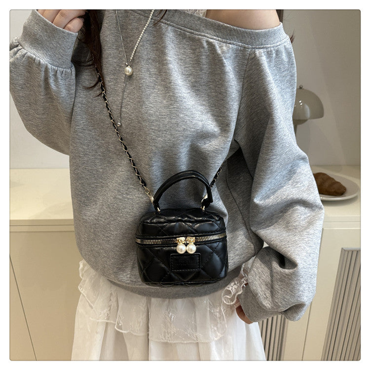 Women's Spring Summer Bag2025New Diamond Chain Bag High-End Fashionable Crossbody Bag Versatile Handheld Small Square Bag