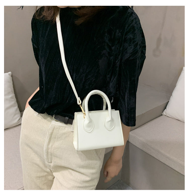 Summer Trendy Bags2025New Trendy Korean Style Women's Bag Mini Shoulder Crossbody ins Versatile and Stylish Small Square Bag