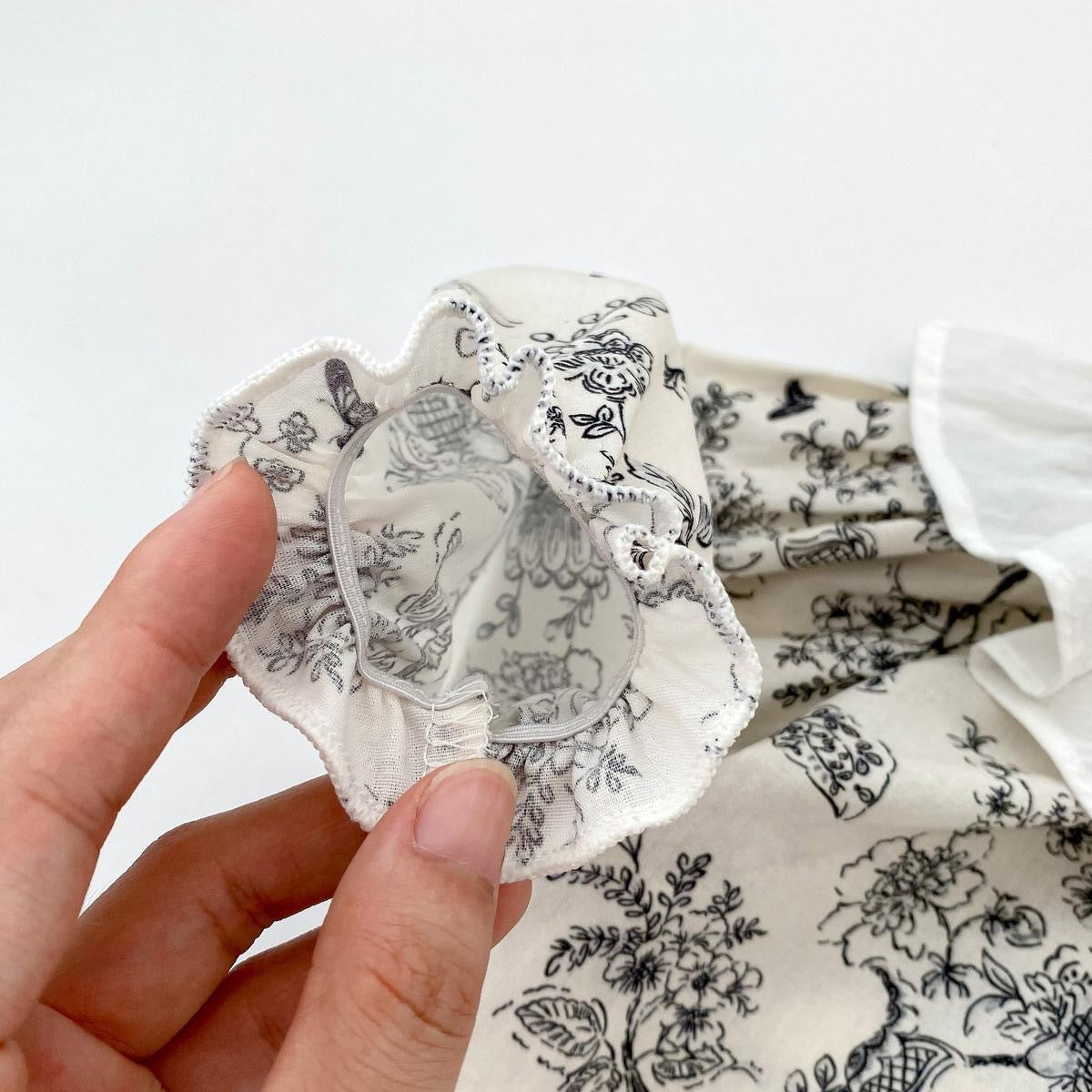 2025New Baby Autumn Outfit Girl Baby Lace Bow Long Sleeve Top Triangle Romper Pants Two-Piece Set