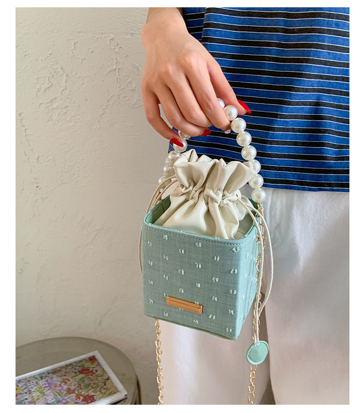 Autumn Small Bag2025New Trendy Fashionable Versatile Pearl Handbag High-Quality Texture Crossbody Bag
