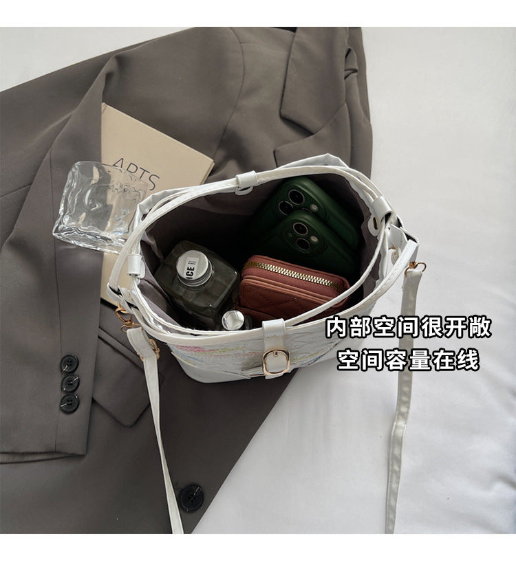 Drawstring Bucket Bag for Women New Style2025High-end Niche Super Popular Single Shoulder Bag Autumn Winter Versatile Crossbody Bag