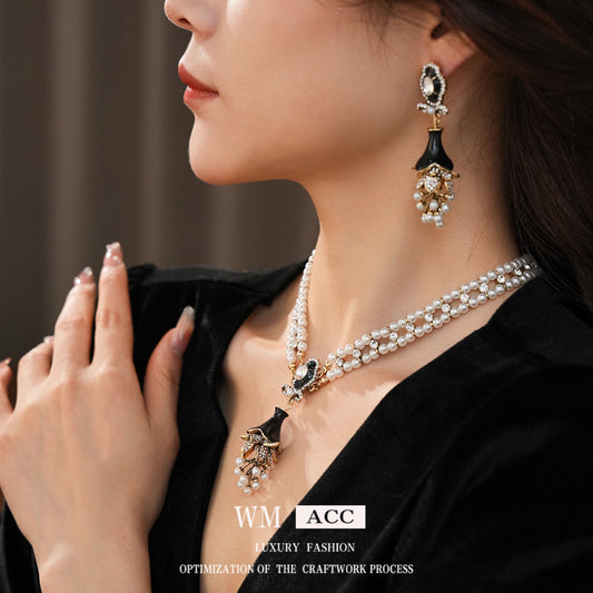 Medieval vintage Jewelry Set Silver Needle Oil Drop Flower Bow Pearl Earrings High-end Vintage Necklace