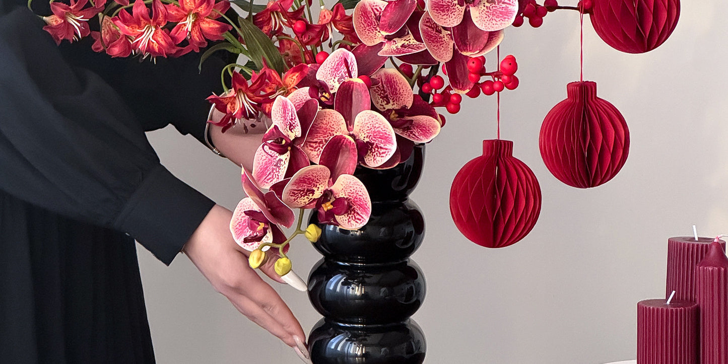 Wholesale Housewarming Gift Winter Green Red Fruit Artificial Flower Bouquet Decoration Ornament New Home Move-in Joy One Piece Dropshipping
