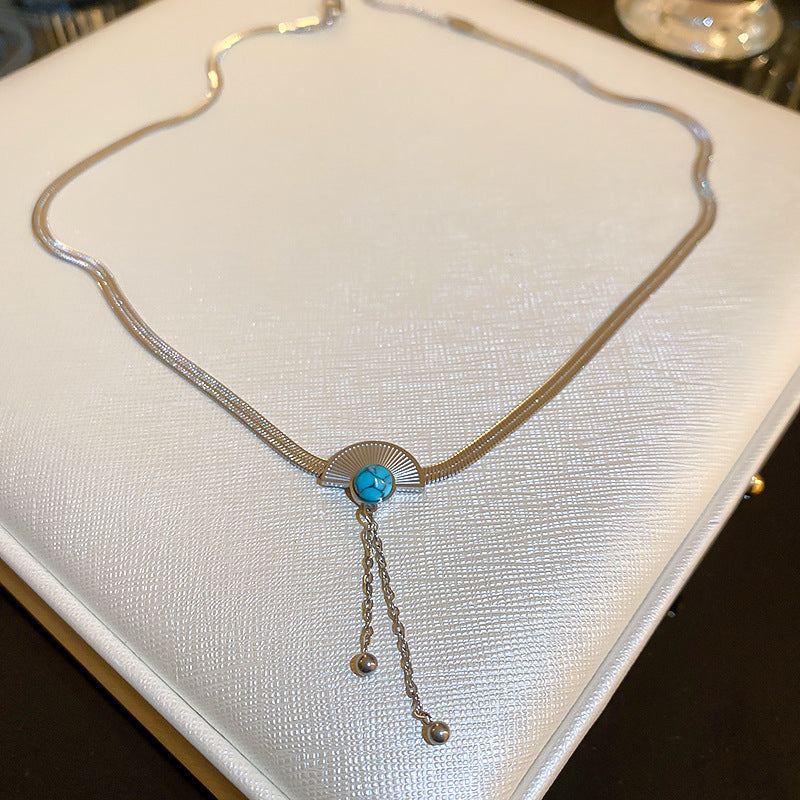 18K Real Gold Plated Moon Heart Pendant Necklace Simple Versatile Elegant Collarbone Chain Light Luxury High-End Necklace
