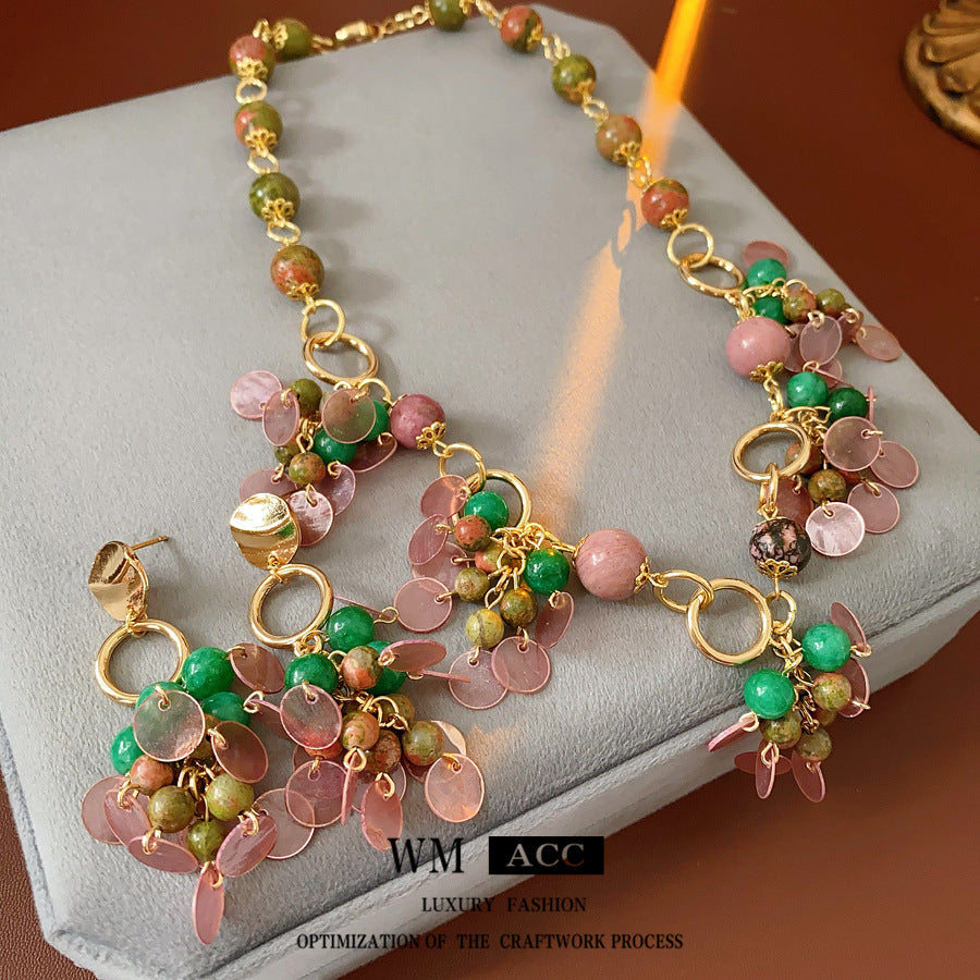 Medieval vintage Jewelry Set Natural Stone Shell Tassel Pendant Earrings Light Luxury High-end Vintage Necklace