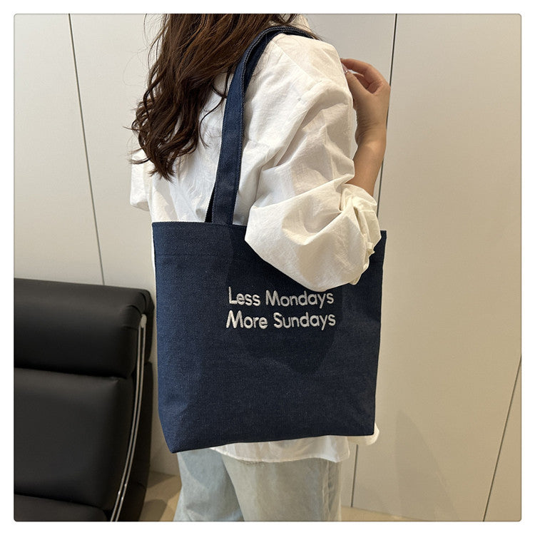 Vintage American Style Canvas Bag ins Large Capacity Student Commuter Artistic Single Shoulder Bag for Class Tote Bag for Women
