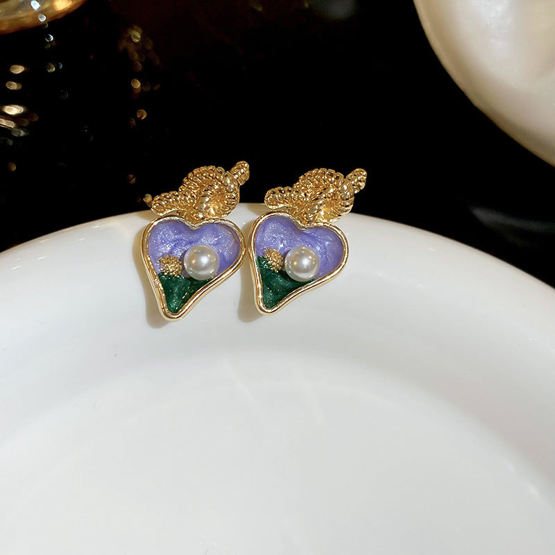 Medieval vintage Silver Needle Stud Earrings Elegant Light Luxury Palace Style Pearl Earrings Versatile High-end Vintage Earrings