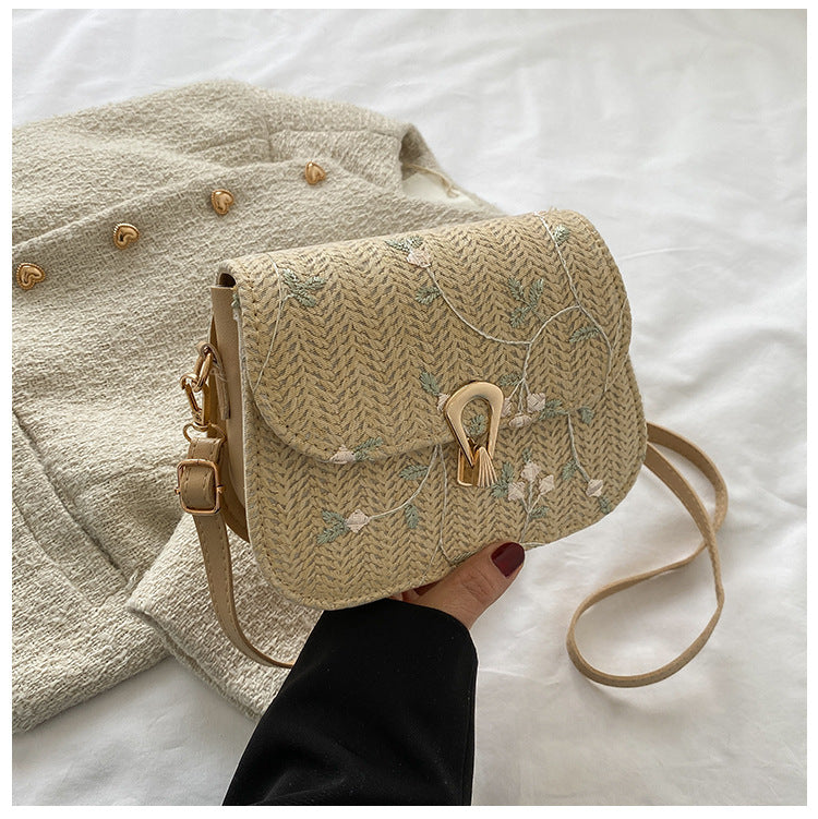 This year's trendy fashion straw woven small bag for women in summer2024New Trendy Versatile Lace Woven Single Shoulder Crossbody Bag for Women