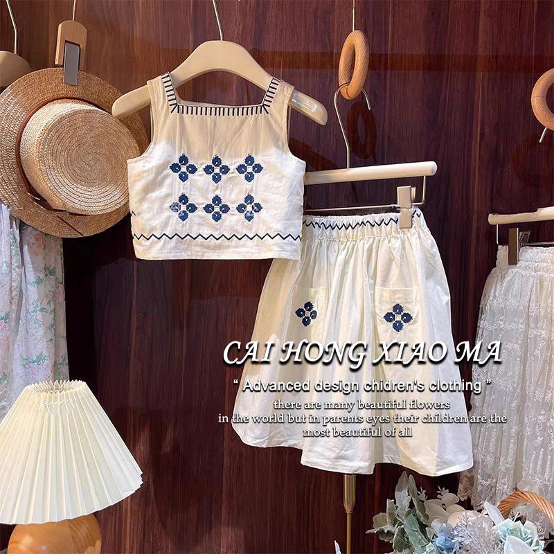 Sweet Little Sister Children's Clothing Girls' Hollow Cool Knitted Vest2025Summer new children's thin knit top