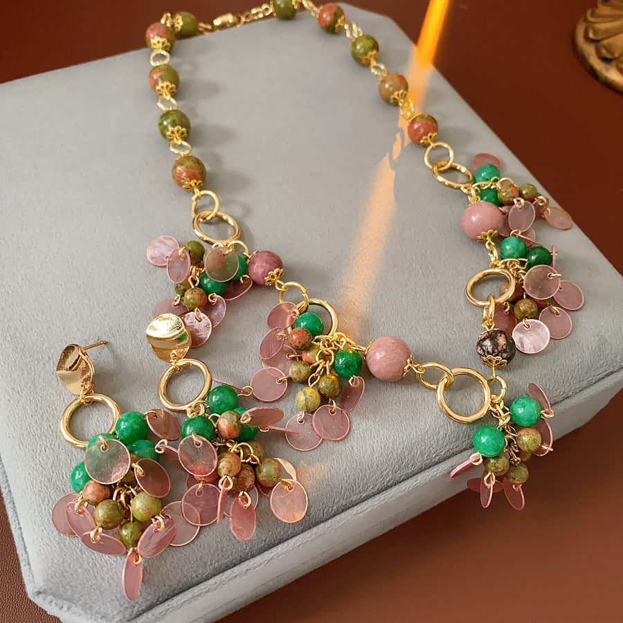 Medieval vintage Jewelry Set Natural Stone Shell Tassel Pendant Earrings Light Luxury High-end Vintage Necklace