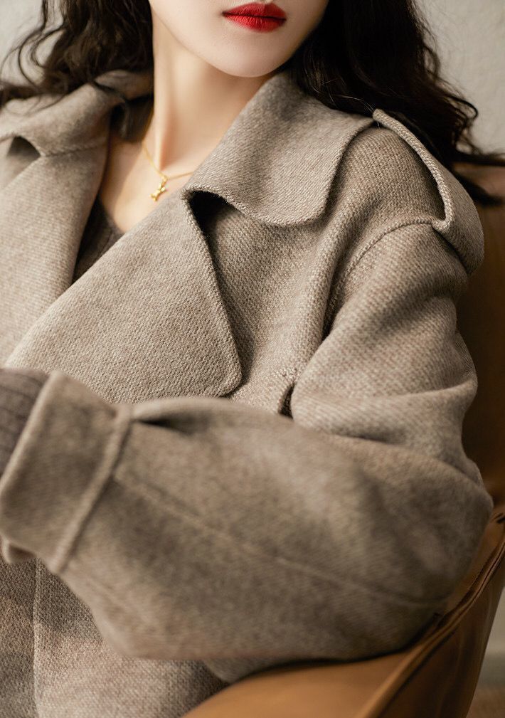 Hepburn Style New Woolen Suit for Women British Style Autumn Winter Petite Chic Versatile Loose French Short Coat