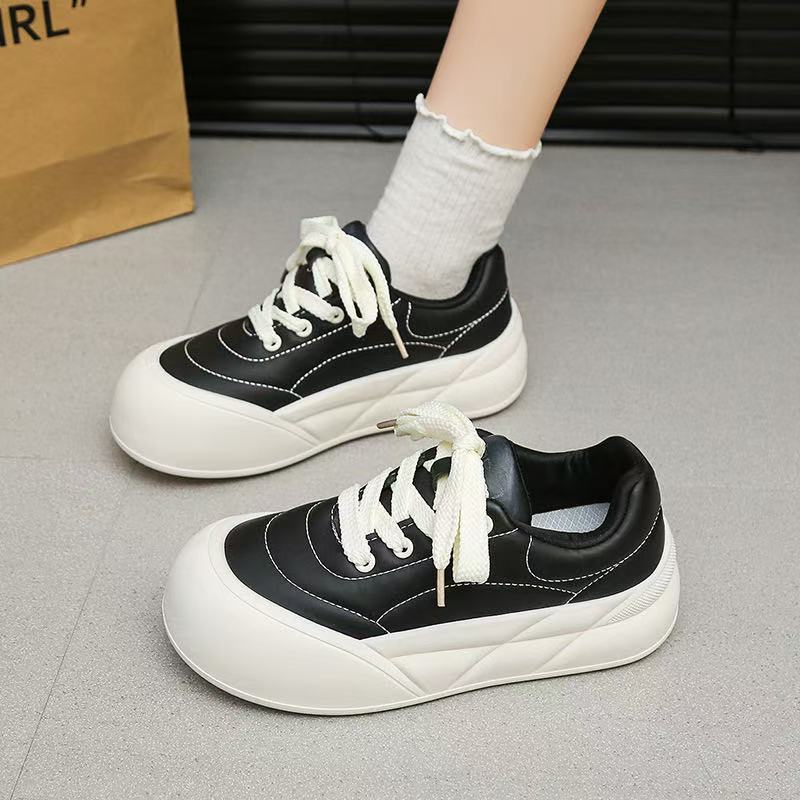 Thick-soled White Sneakers Versatile for Women2025Spring New Student Sports Shoes Big Toe Bread Shoes Board Shoes Wholesale Shoes