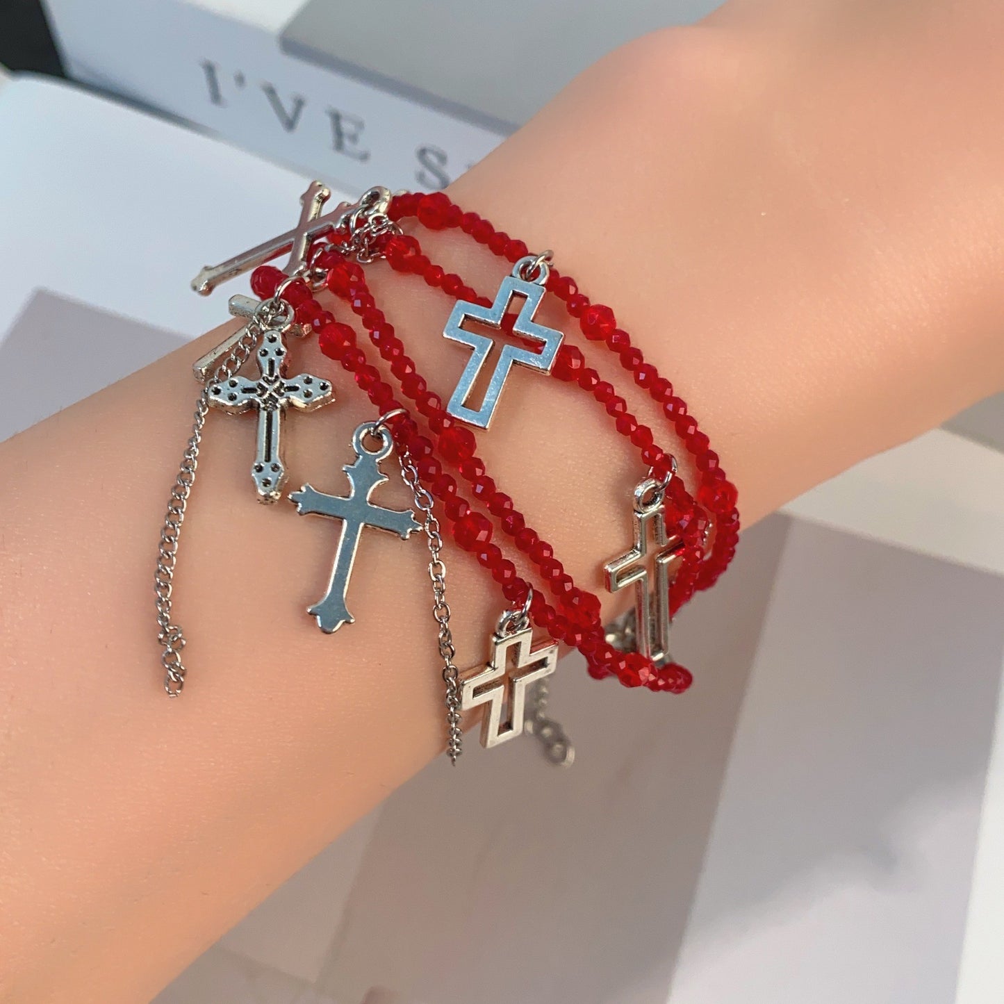 Light Luxury Niche Design Y2K Necklace Bracelet Set Elegant Versatile Sweet Cool Spicy Girl Choker High-end Collarbone Chain