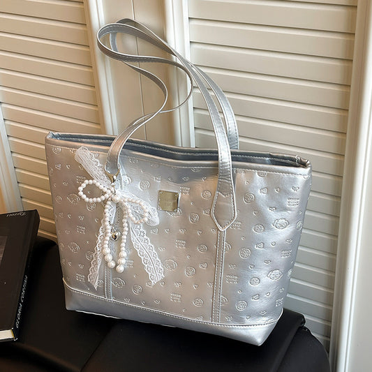 European and American Trendy Simple Large Capacity Tote Bag2025New high-value casual cute embossed single-shoulder handbag