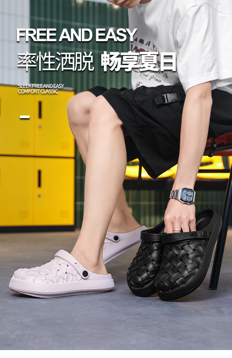 Croc Shoes Non-Slip Soft Sole Men's Closed-Toe Sandals Thick Sole Trendy ins Couple style casual slippers Korean version beach shoes
