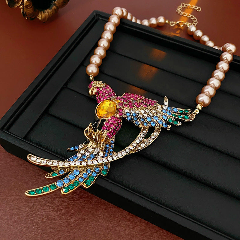 Medieval vintage Necklace with Inlaid Diamonds, Oil Drop Shell Conch Pearl Necklace, Exaggerated Vintage Jewelry Manufacturer Wholesale