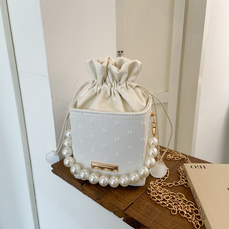 Autumn Small Bag2025New Trendy Fashionable Versatile Pearl Handbag High-Quality Texture Crossbody Bag
