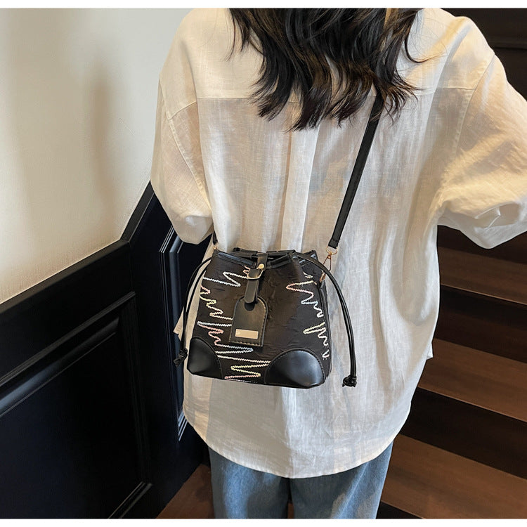 Drawstring Bucket Bag for Women New Style2025High-end Niche Super Popular Single Shoulder Bag Autumn Winter Versatile Crossbody Bag