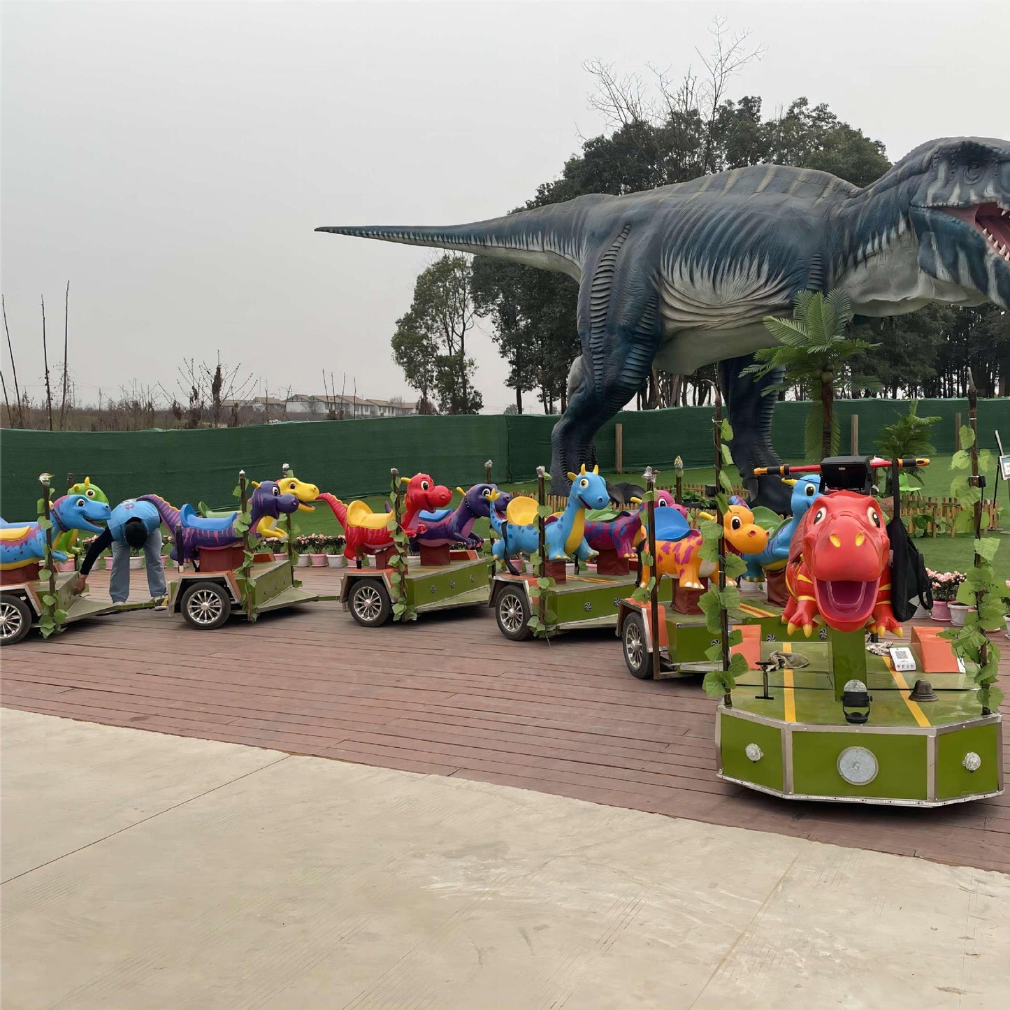 Outdoor Square Amusement Train Caterpillar Sightseeing Amusement Children's Ride Amusement Light-Up Car Mall Remote Control Car