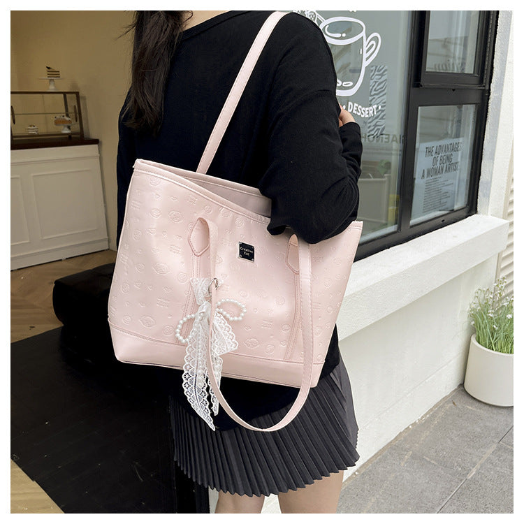 European and American Trendy Simple Large Capacity Tote Bag2025New high-value casual cute embossed single-shoulder handbag