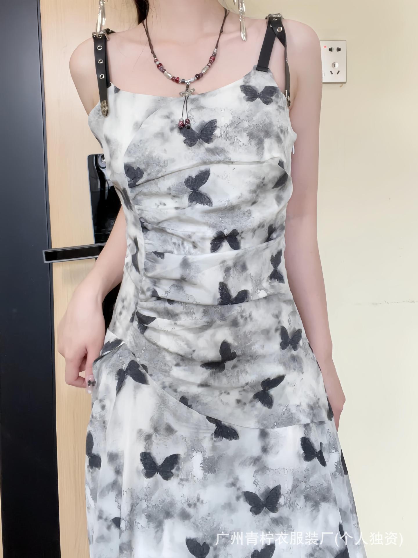 Hangzhou Four Seasons Green Women's Dress2025Summer New French Style Fairy Square Neck Waist-Cinching Sweet First Love Long Dress