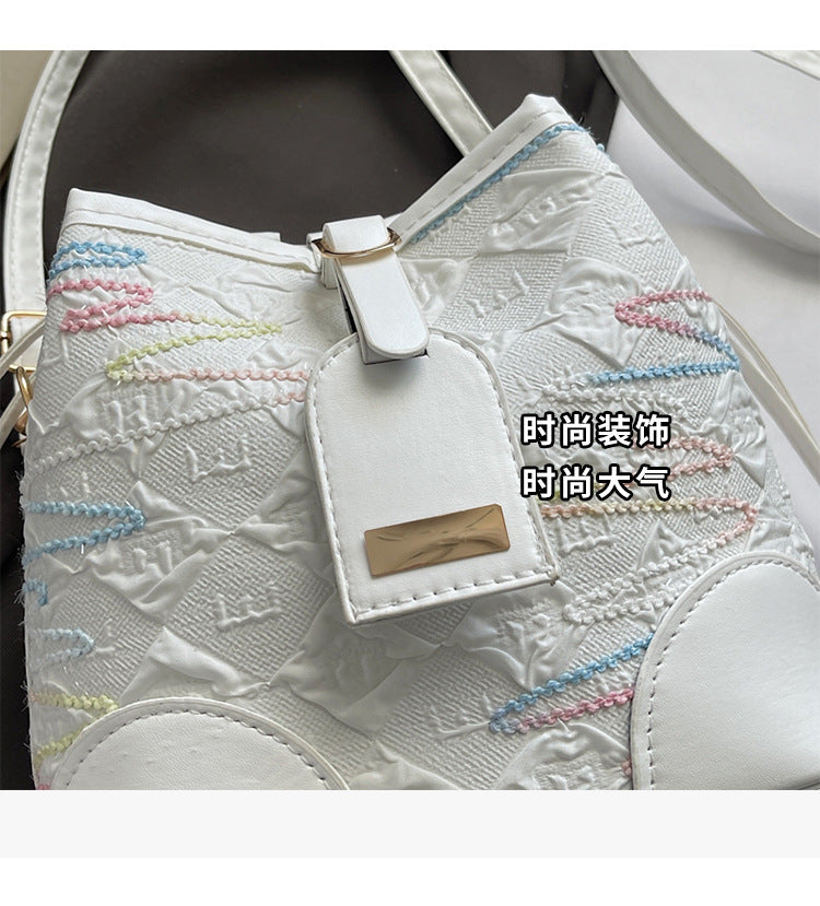 Drawstring Bucket Bag for Women New Style2025High-end Niche Super Popular Single Shoulder Bag Autumn Winter Versatile Crossbody Bag
