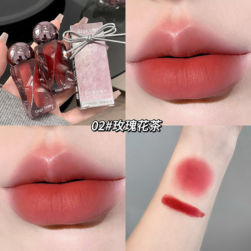 Gege Bear Soft Light Mousse Lip Mud Velvet Soft Mist Matte Autumn Winter Atmosphere Whitening Lip Gloss Cross-Border Beauty Makeup