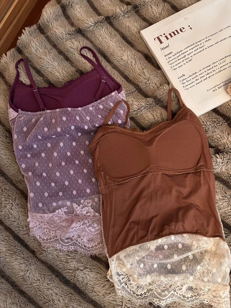 Lace Patchwork Mesh Fake Two-Piece Design Camisole with Chest Pads for Women, Slim Fit, Wearable Outside Top for Hot Girls
