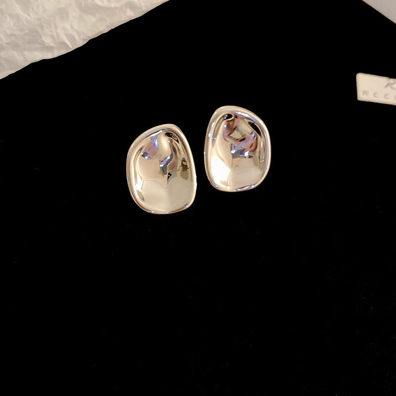 Silver Needle Metal Earrings High-end Simple Stud Earrings Fashion Versatile Light Luxury Unique Niche Earrings Yiwu Wholesale